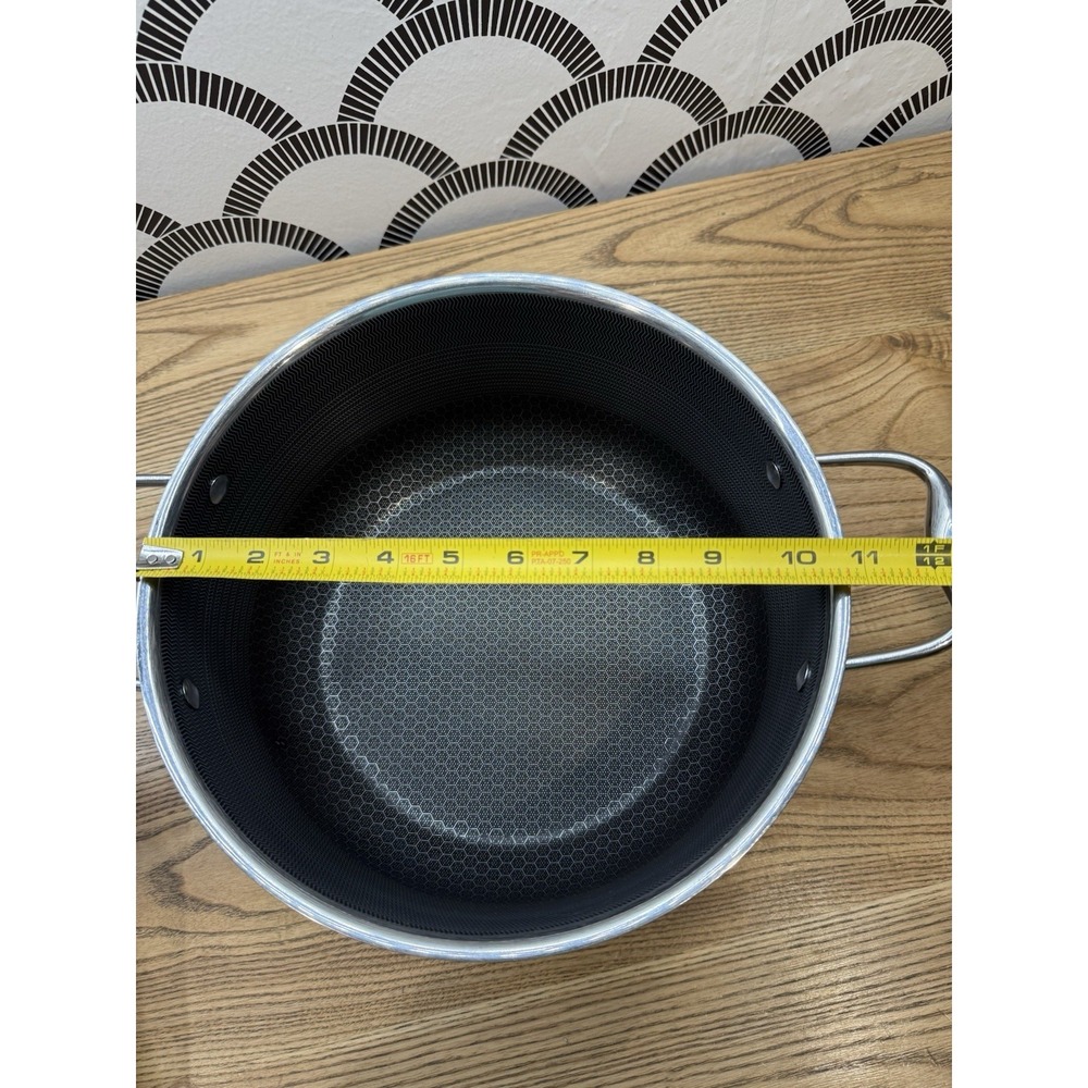 HexClad 8-QUART STOCK POT Pan 8 QT Hybrid Nonstick NO Lid - Used Good Condition - Picture 6 of 6